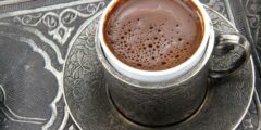 عمل القهوة العربية المضبوطة : فوائد القهوة العربية : وصفة لاستخدام القهوة لتفتيح البشرة